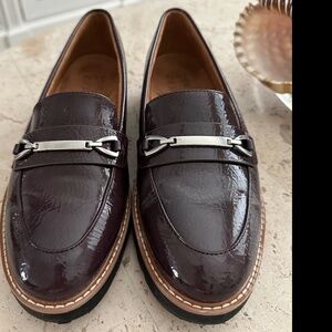 Naturalizer Elin Loafer- Burgundy Patent